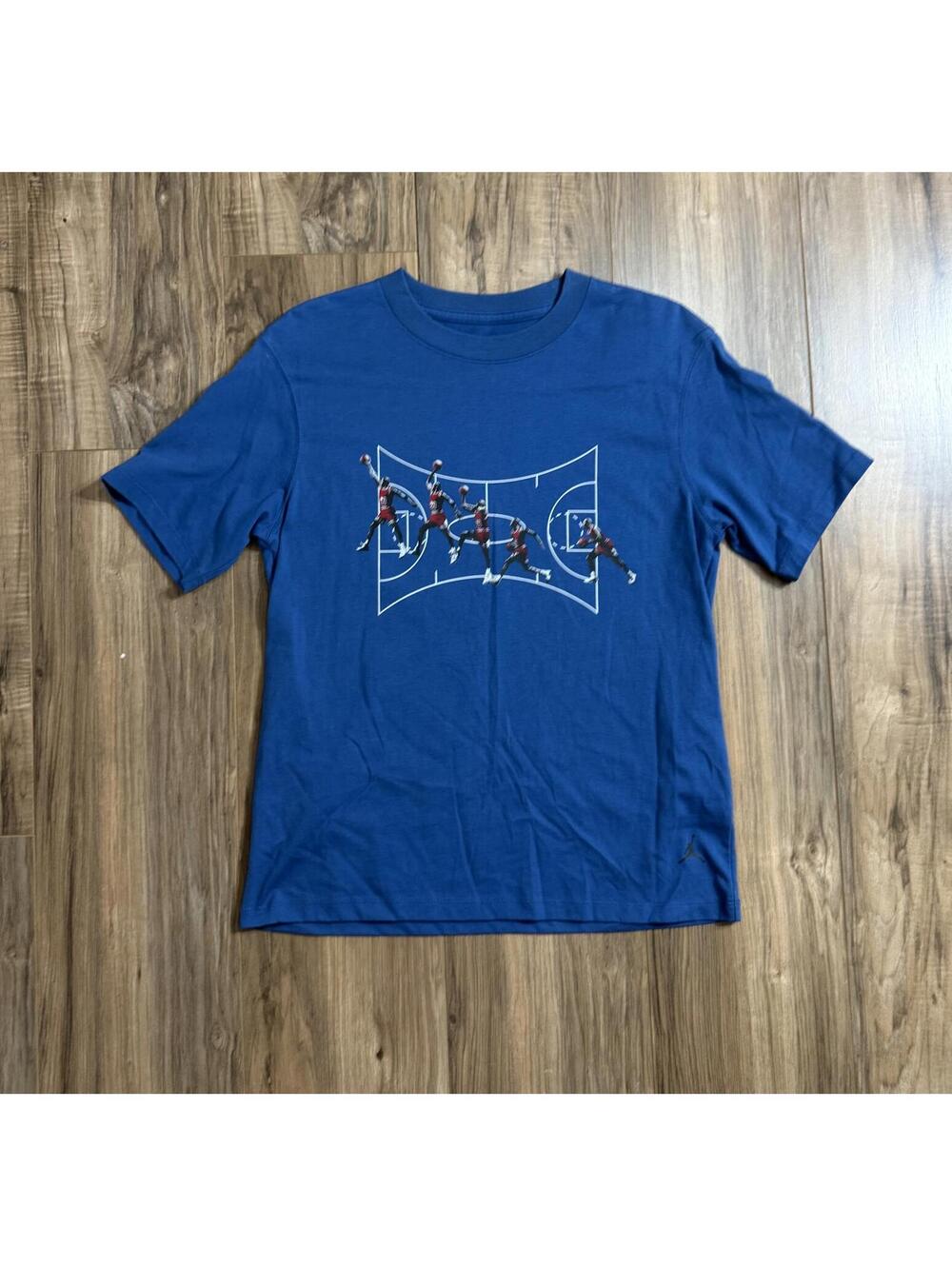 Jordan Women's Girlfriend Graphic T-Shirt